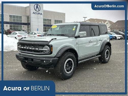 2022 Ford Bronco Outer Banks