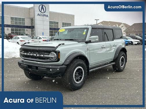 2022 Ford Bronco Outer Banks