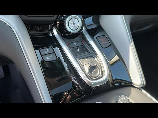 2025 Acura TLX Technology