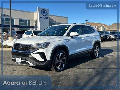 2024 Volkswagen Taos 1.5T SE