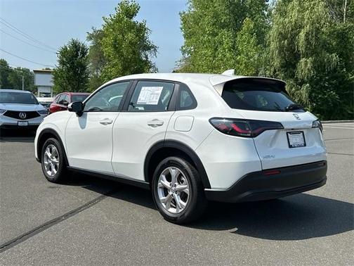 2025 Honda HR-V LX