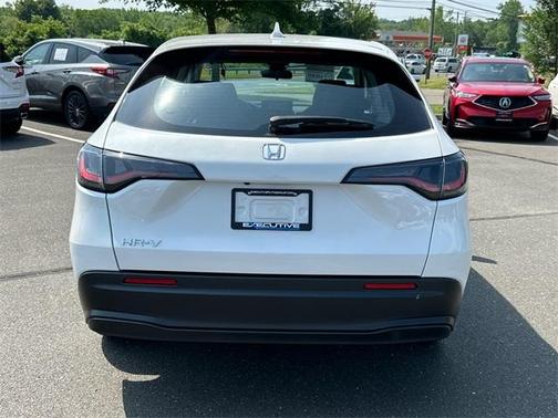 2025 Honda HR-V LX