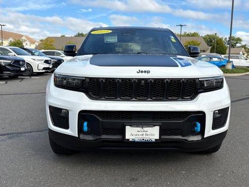 White 2023 Jeep Grand Cherokee 4xe Trailhawk