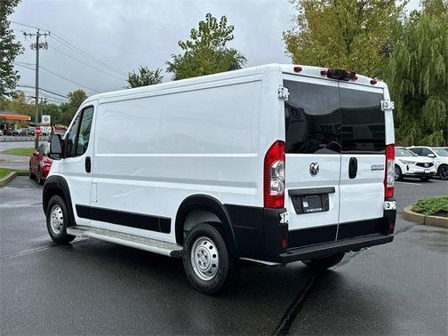 2023 RAM ProMaster 2500 Base