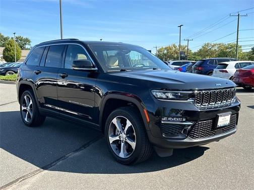 2023 Jeep Grand Cherokee 4xe Base