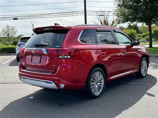 2022 Mitsubishi Outlander PHEV GT