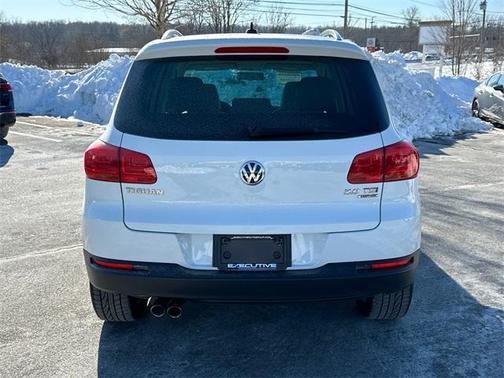 2015 Volkswagen Tiguan 4MOTION Auto SE w/Appearance