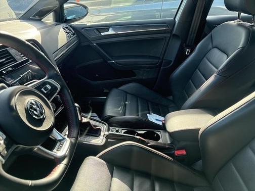 2019 Volkswagen Golf GTI 2.0T SE