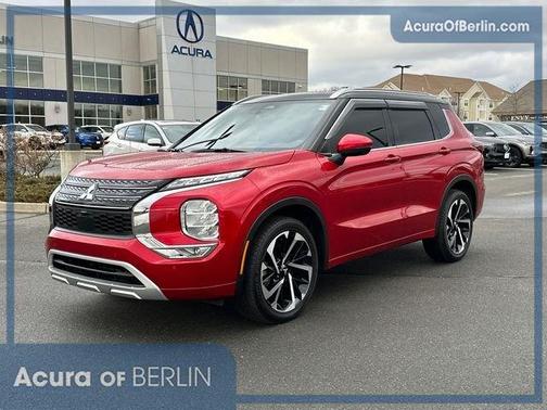 2024 Mitsubishi Outlander SEL Platinum Edition