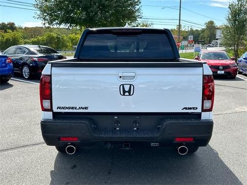 2022 Honda Ridgeline Black Edition
