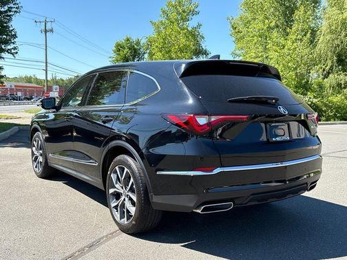 Black 2023 Acura MDX Technology