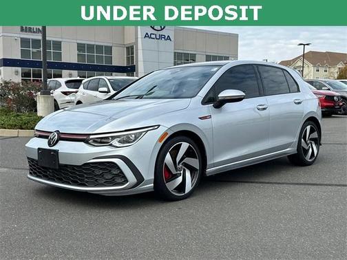 2023 Volkswagen Golf GTI 2.0T SE