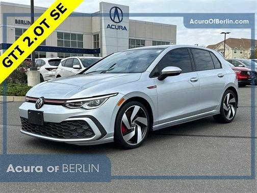 2023 Volkswagen Golf GTI 2.0T SE