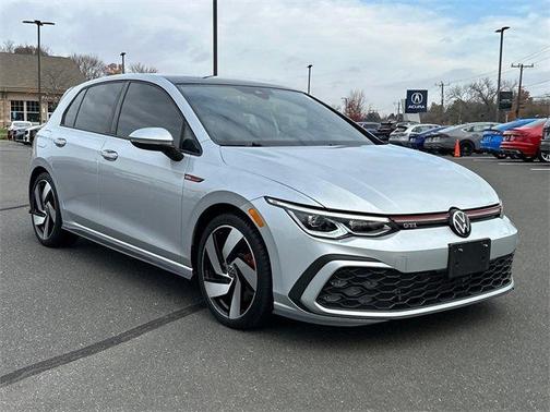 2023 Volkswagen Golf GTI 2.0T SE
