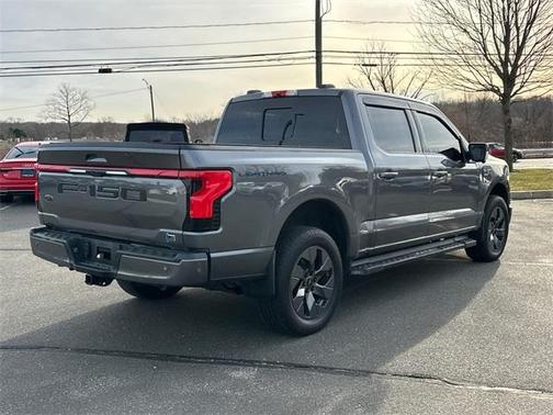 2022 Ford F-150 Lightning LARIAT