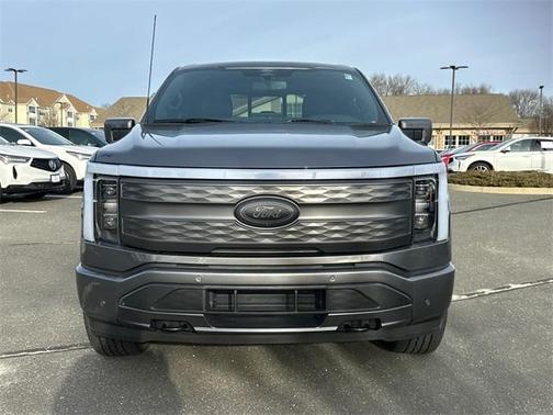 2022 Ford F-150 Lightning LARIAT