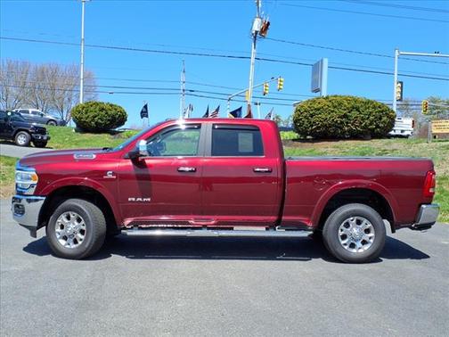 2022 RAM 2500 Laramie Crew Cab 4x4 64' Box