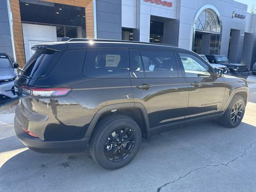 2025 Jeep Grand Cherokee L Altitude X