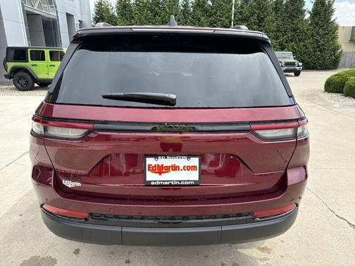 2025 Jeep Grand Cherokee Altitude X
