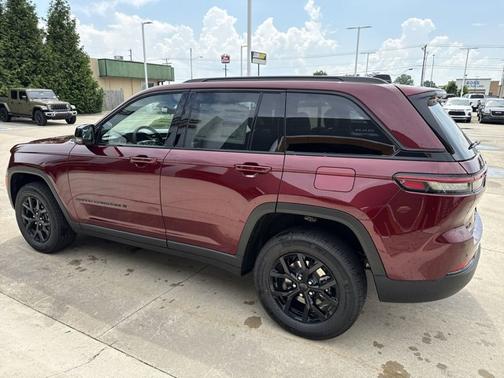 2025 Jeep Grand Cherokee Altitude X