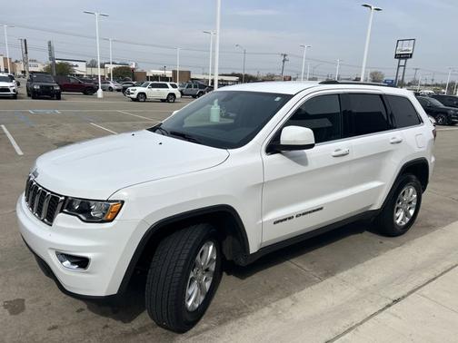 2021 Jeep Grand Cherokee Laredo E
