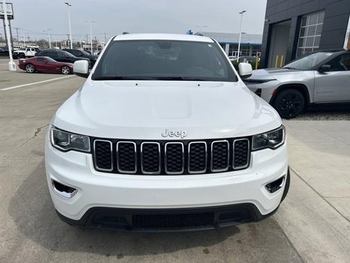2021 Jeep Grand Cherokee Laredo E
