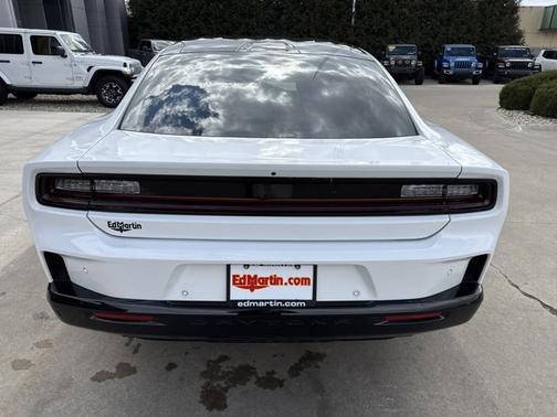 2025 Dodge Charger Daytona R/T