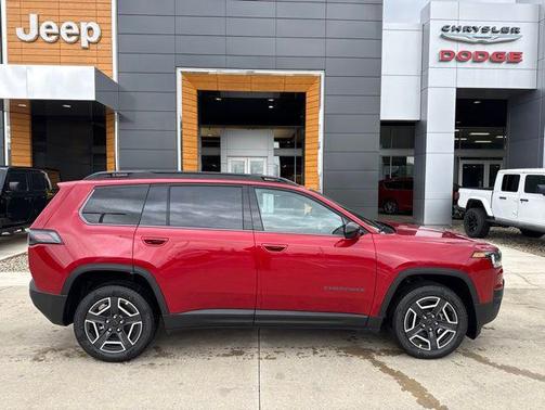 Red Hot Pearlcoat 2026 Jeep Cherokee Laredo
