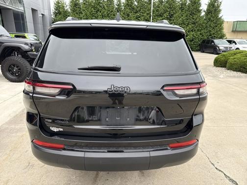 2021 Jeep Grand Cherokee L Altitude