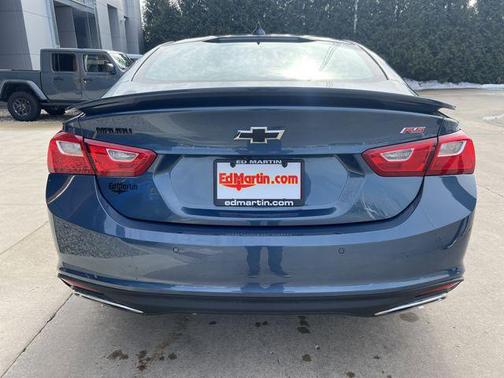 2025 Chevrolet Malibu FWD RS