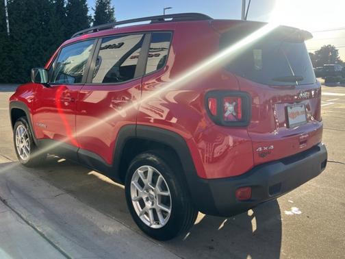 2023 Jeep Renegade Latitude