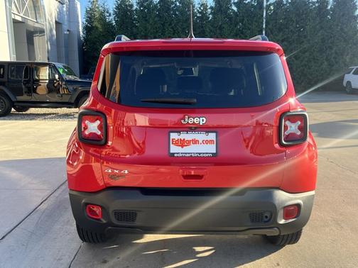 2023 Jeep Renegade Latitude
