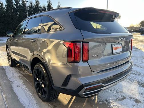 2022 Kia Sorento SX