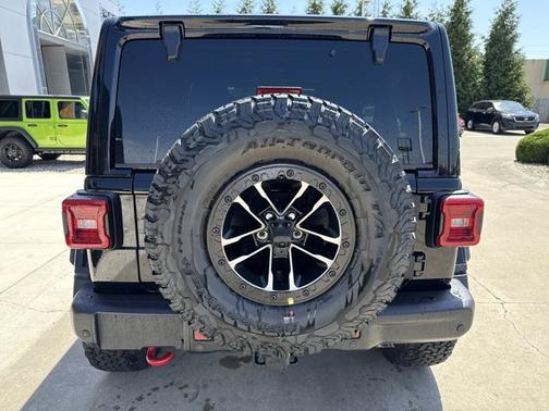 2025 Jeep Wrangler Rubicon X