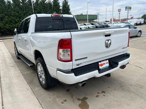 Bright White Clearcoat 2022 RAM 1500 Big Horn/Lone Star