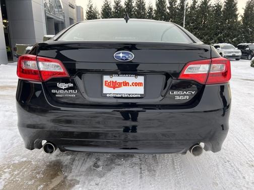 2016 Subaru Legacy 3.6R Limited