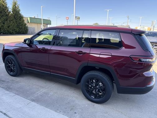2025 Jeep Grand Cherokee L Altitude X