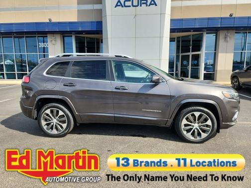 2019 Jeep Cherokee Overland