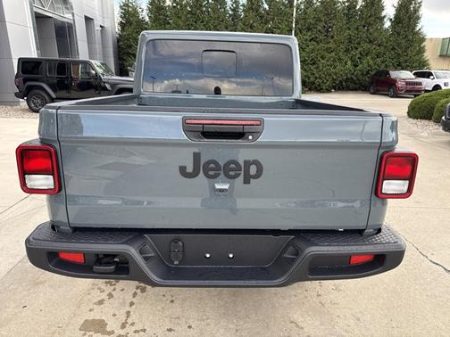 2026 Jeep Gladiator Sport S