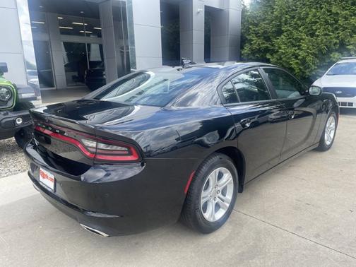 2023 Dodge Charger SE
