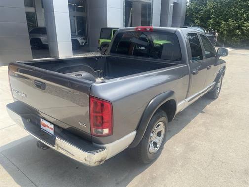 2004 Dodge Ram 1500 SLT