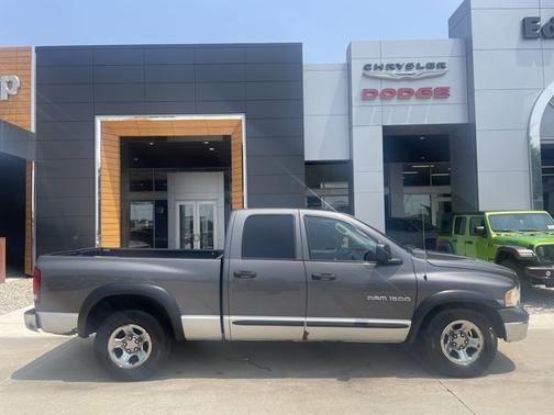 2004 Dodge Ram 1500 SLT