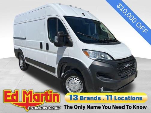 Bright White 2025 RAM ProMaster 2500 Tradesman