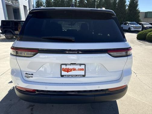 2025 Jeep Grand Cherokee Altitude X