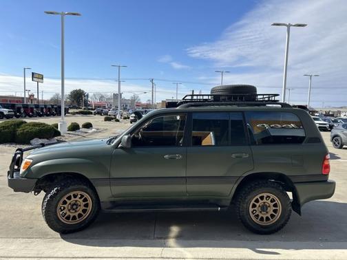 1999 Toyota Land Cruiser Base