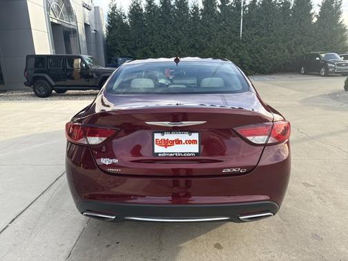 2015 Chrysler 200 C