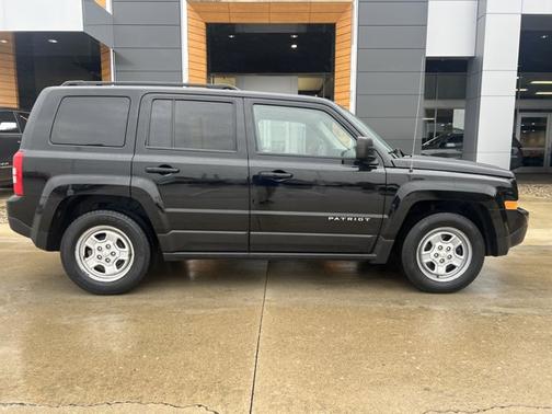 2016 Jeep Patriot Sport