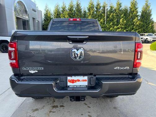 Granite Crystal Metallic Clearcoat 2024 RAM 2500 Laramie Crew Cab 4x4 6'4' Box