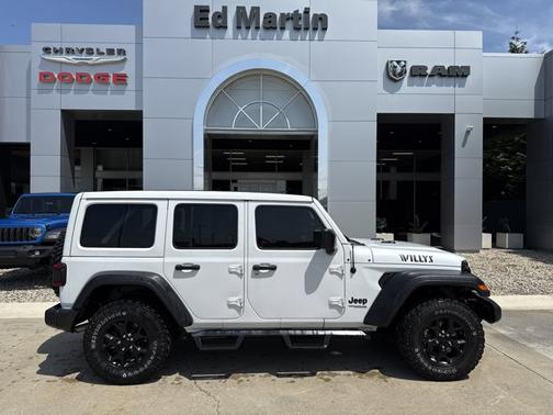 2022 Jeep Wrangler Unlimited Willys