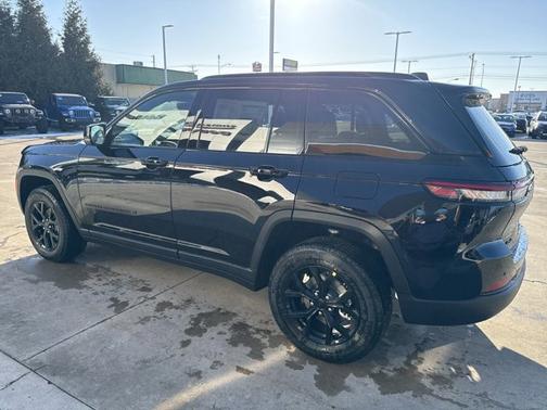 2025 Jeep Grand Cherokee Altitude X